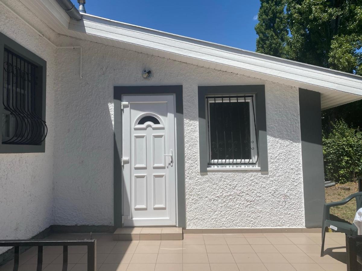 באלאטונפורד Holiday Apartmanhaz מראה חיצוני תמונה